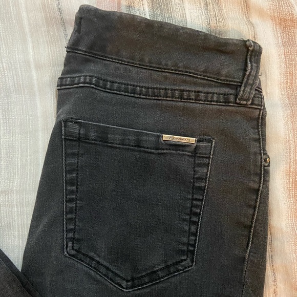 Revolution Denim Jeans - Picture 4 of 7